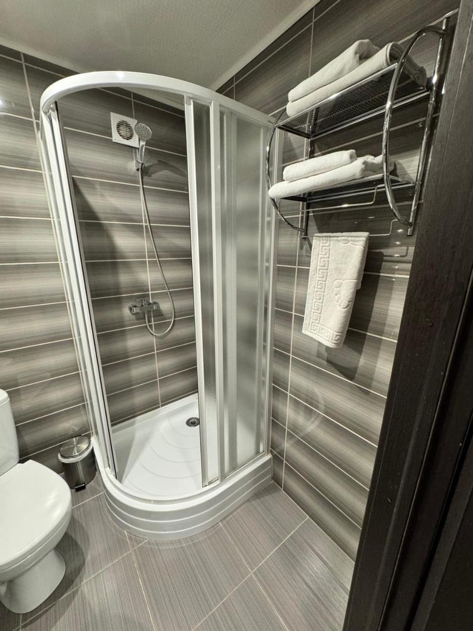 Dnepropetrovsk Hotel Luaran gambar